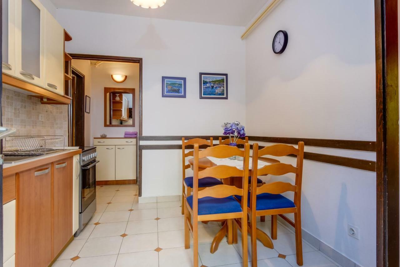 Apartman Anamarija Mali Losinj Exterior photo